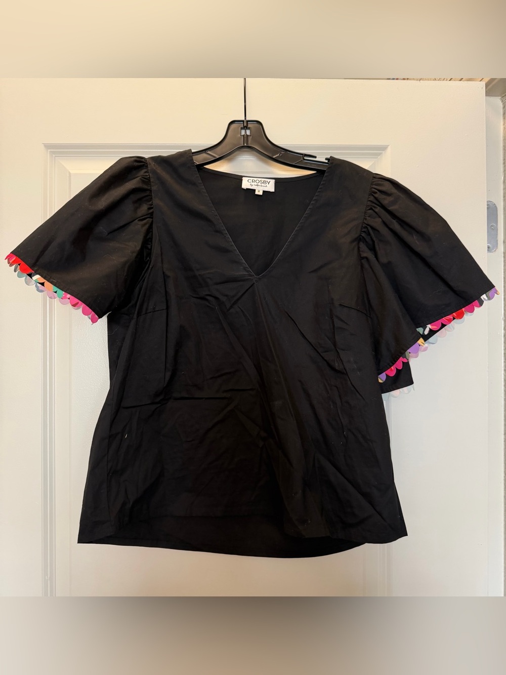 CROSBY by Mollie Burch Black V-Neck Puff Sleeve Top with Multicolor Scallop Trim